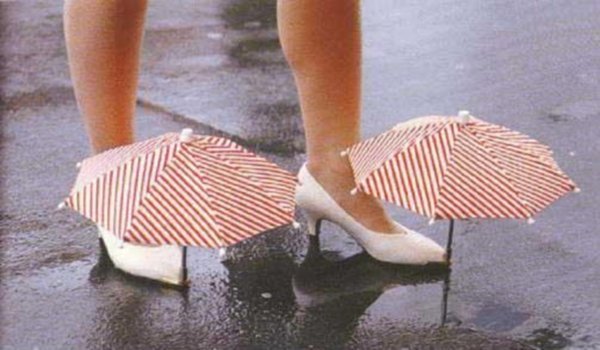 feet-umbrella