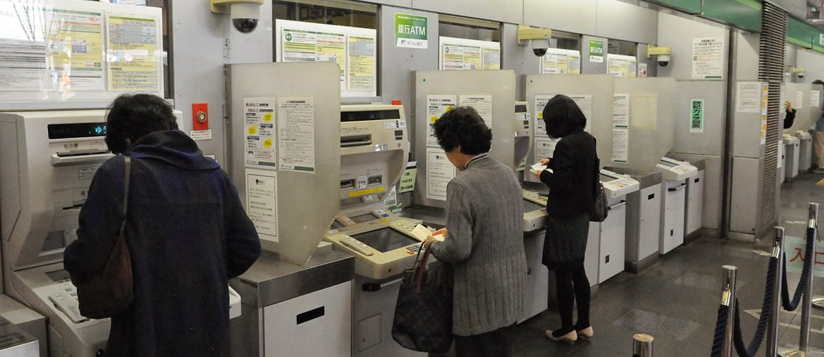 distributeurs-billets-Japon-vol-police-crime